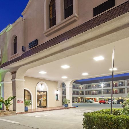 Best Western Pasadena Royale Inn&Suites Extérieur photo