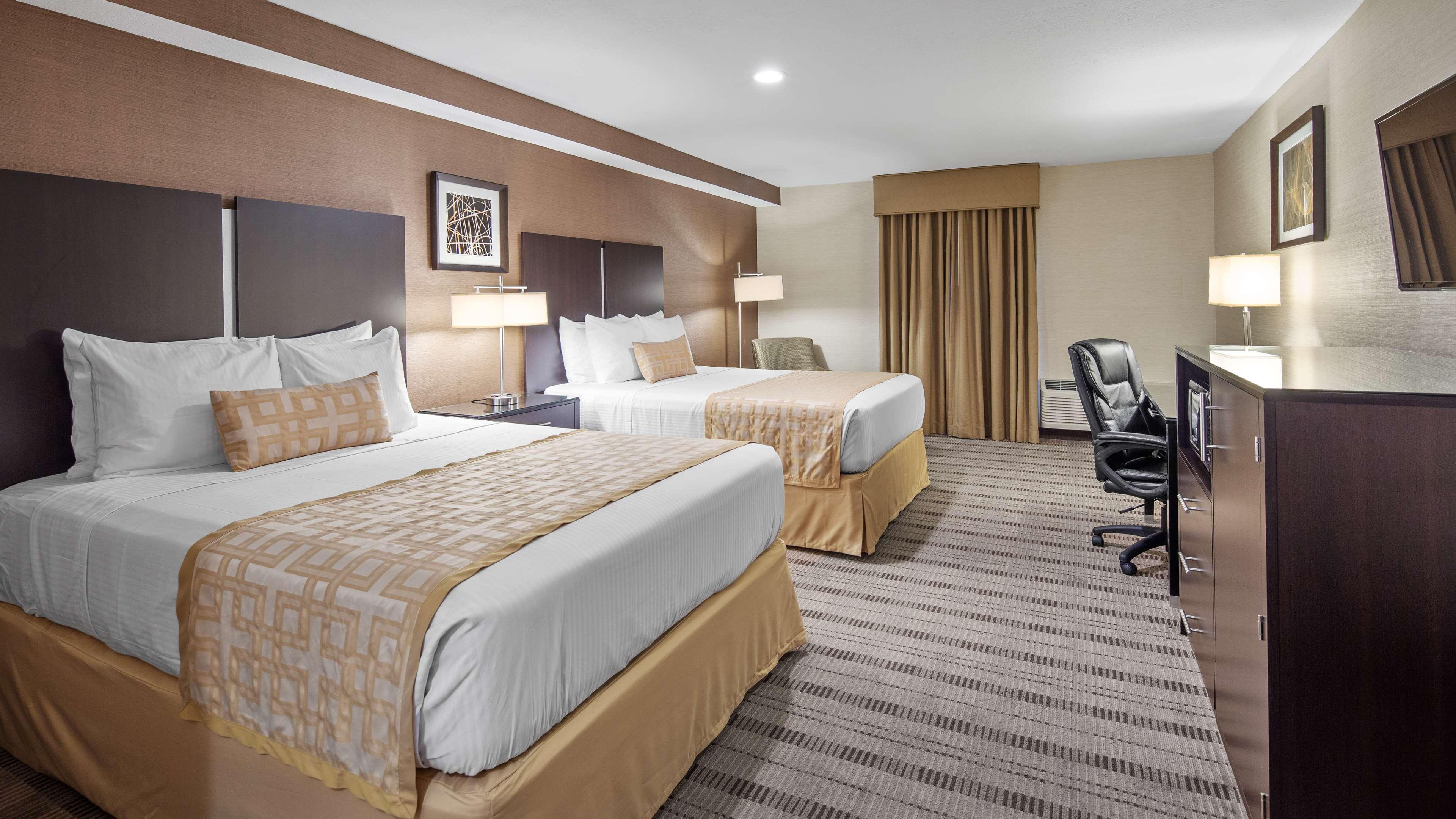 Best Western Pasadena Royale Inn&Suites Extérieur photo