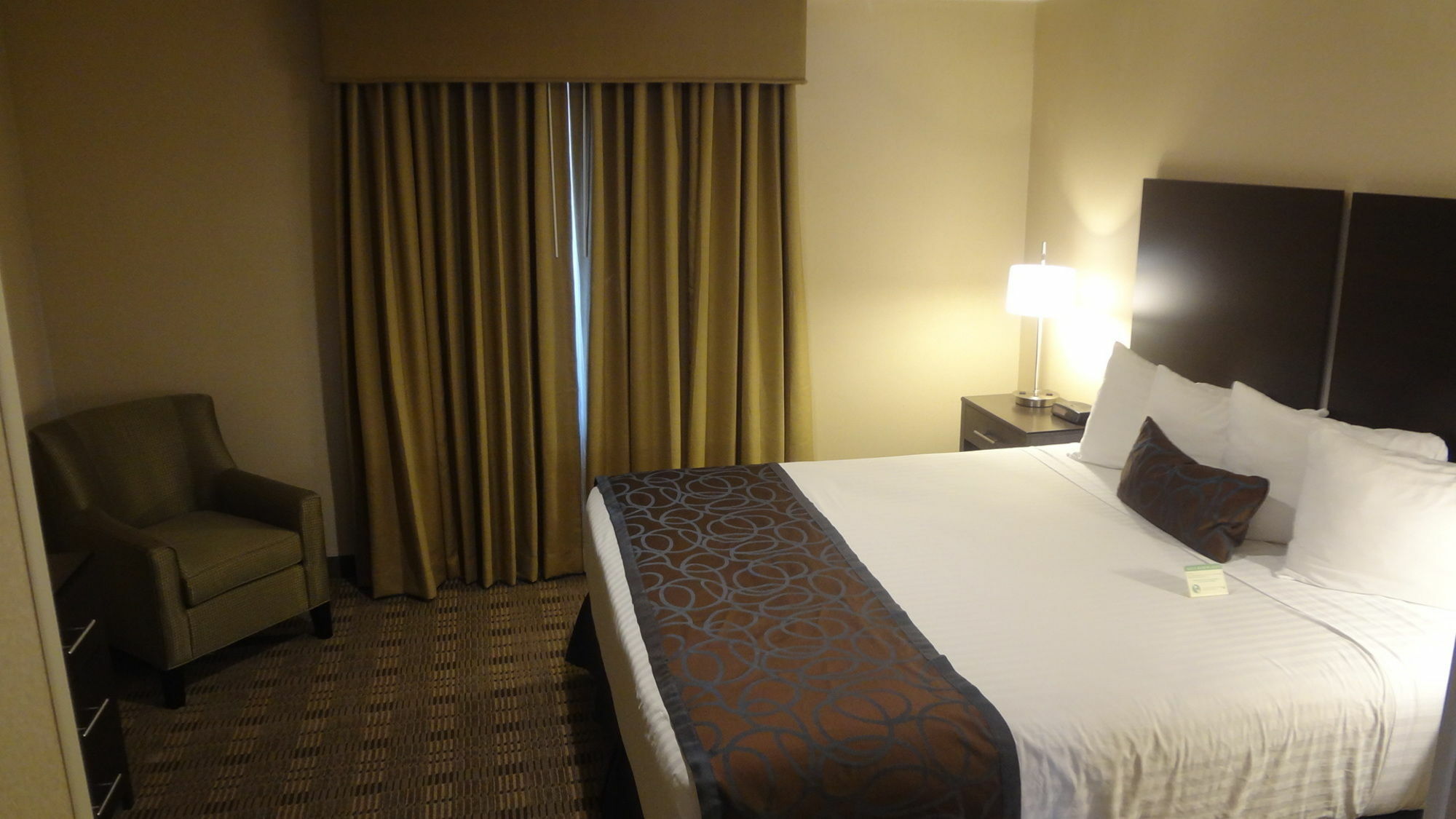 Best Western Pasadena Royale Inn&Suites Extérieur photo